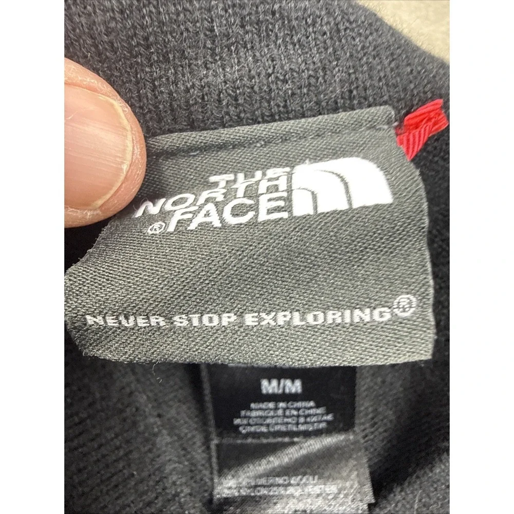 North Face Sweater Men Medium Black Merino Wool V Neck Knit Casual Pullover NICE